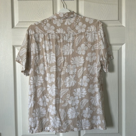 Tommy Bahama Tan Floral Men's Shirt - Picture 3 of 5